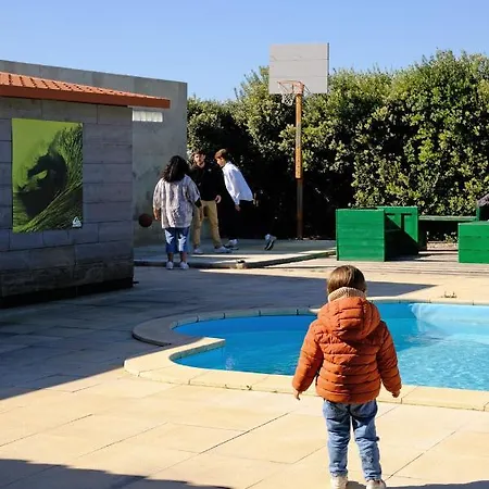 Freesurfcamp & Hostel *