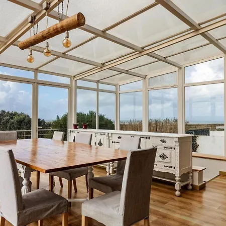 Freesurfcamp 호스텔