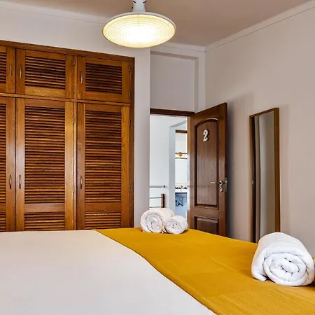 Freesurfcamp 호스텔