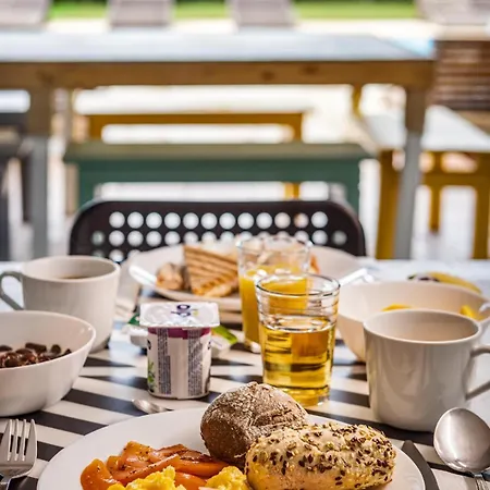 Freesurfcamp 발리알