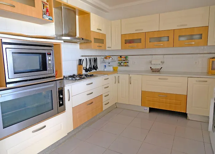 Freesurfcamp Hostel Baleal