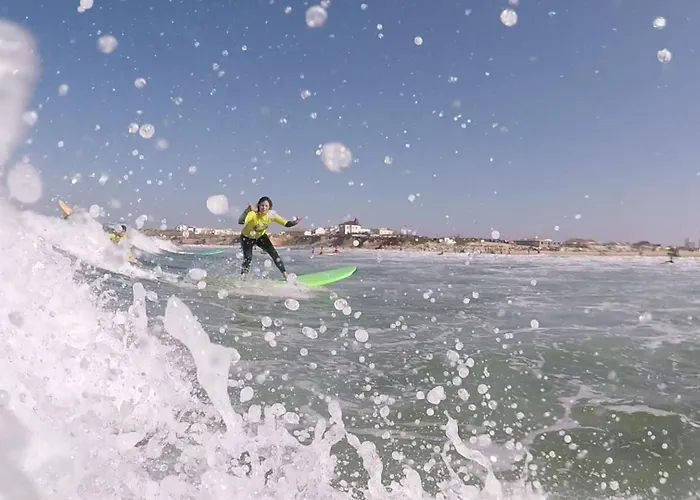 Freesurfcamp אכסניה בליאל