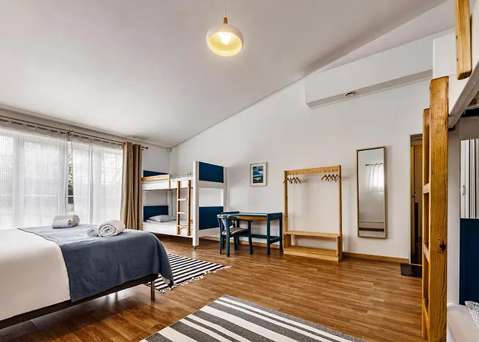 Freesurfcamp אכסניה *