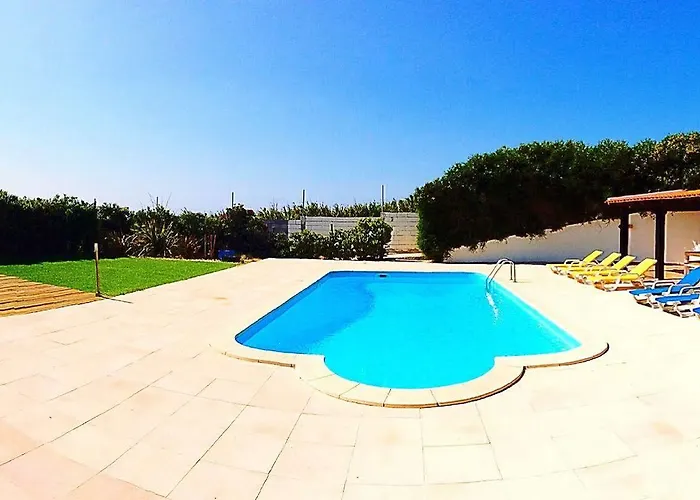 Freesurfcamp بيت شباب *